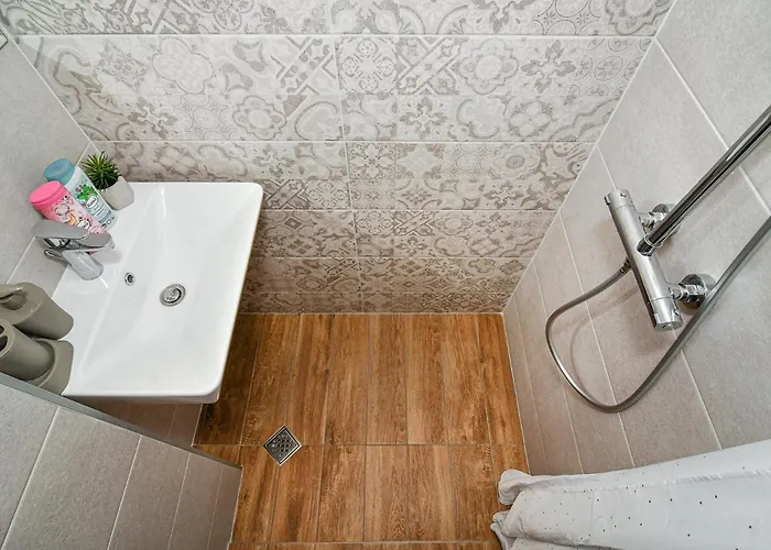 Handmade - Apartment *